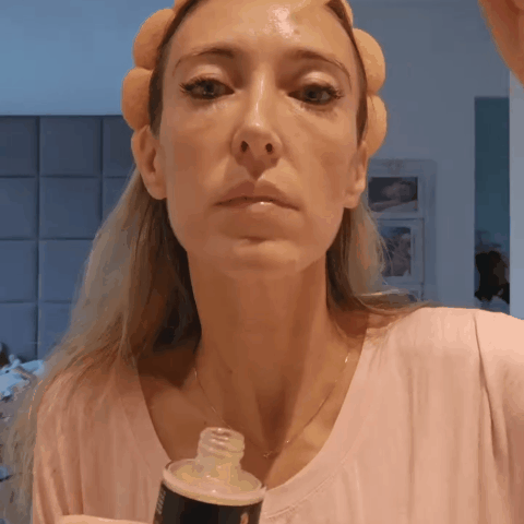 janalaurentinooficial_1778075653_3891101100756488652_218799541.gif