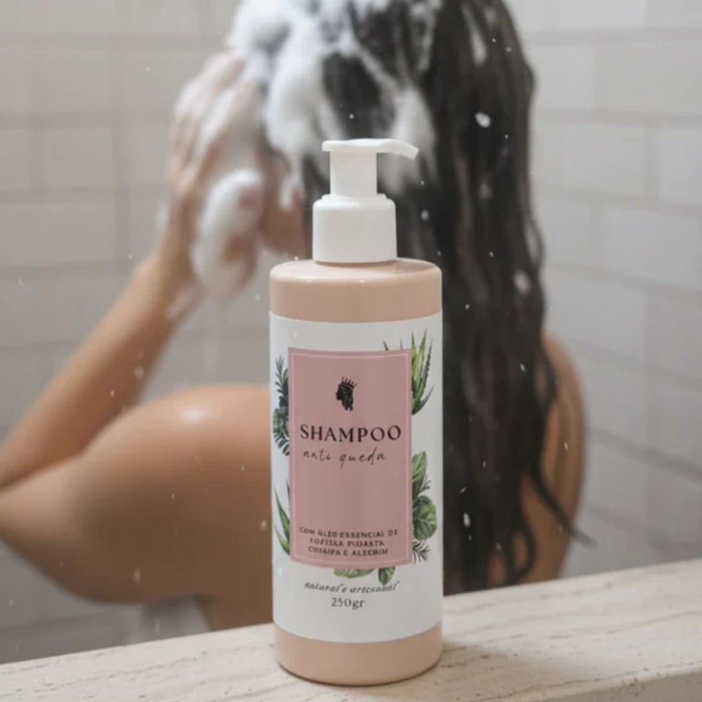 Shampoo Natural Pele de Seda Anti Queda - 250gr